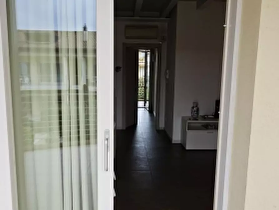 Immagine 8 di Appartamento in affitto  a Sirmione