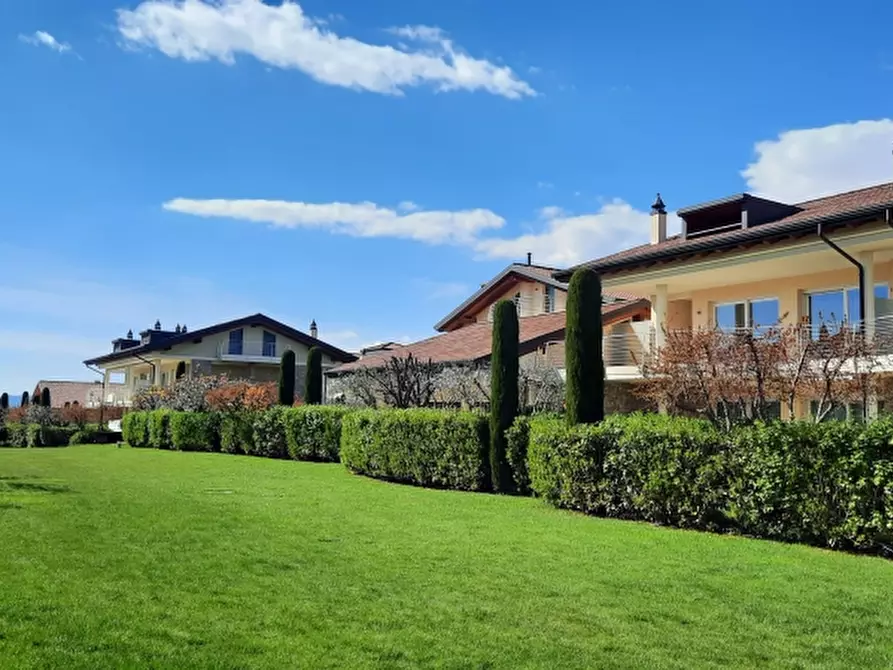 Immagine 31 di Appartamento in affitto  a Sirmione