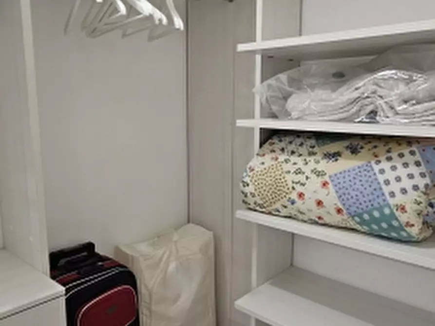 Immagine 26 di Appartamento in affitto  a Sirmione