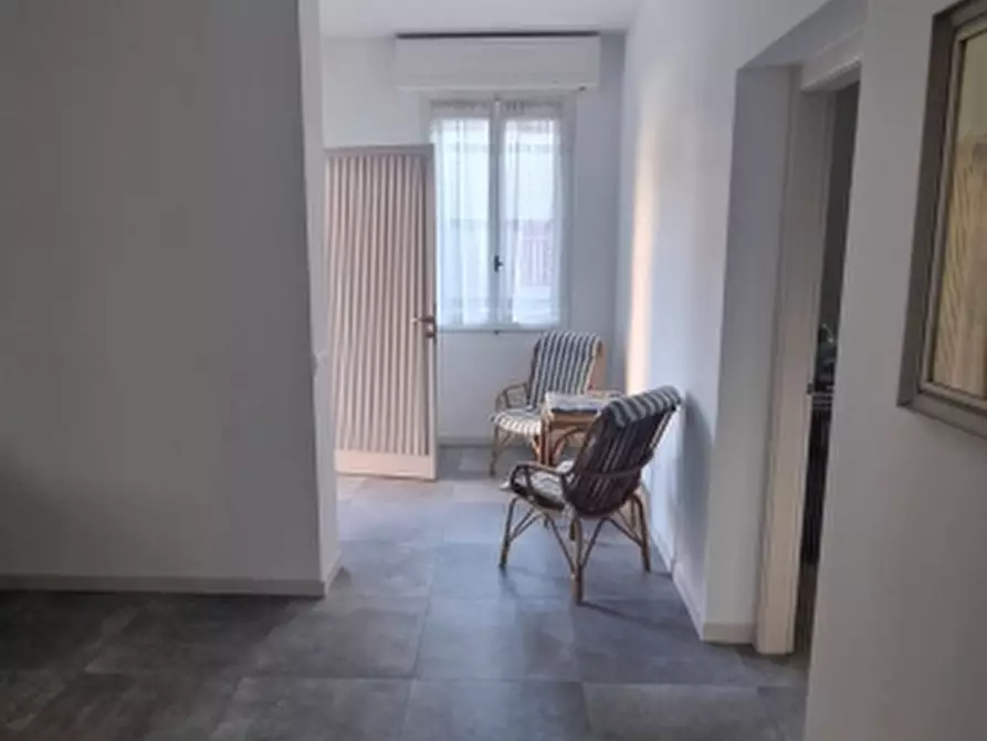 Immagine 9 di Villa in vendita  in Via Bonvicino a Desenzano Del Garda