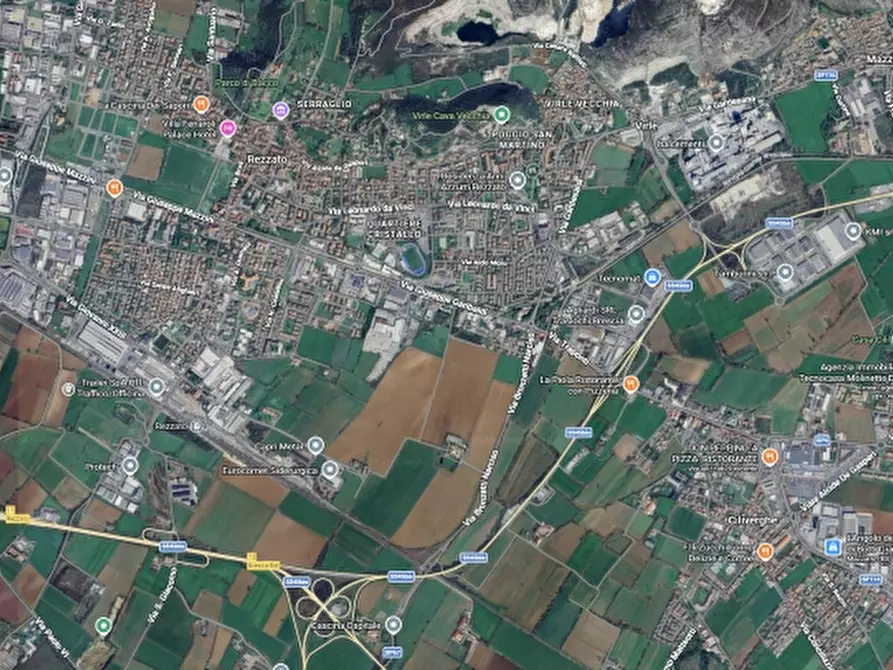 Immagine 2 di Bar / Ristorante in vendita  in Via mazzini 10 a Desenzano Del Garda