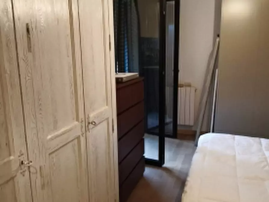 Immagine 23 di Appartamento in vendita  a Desenzano Del Garda