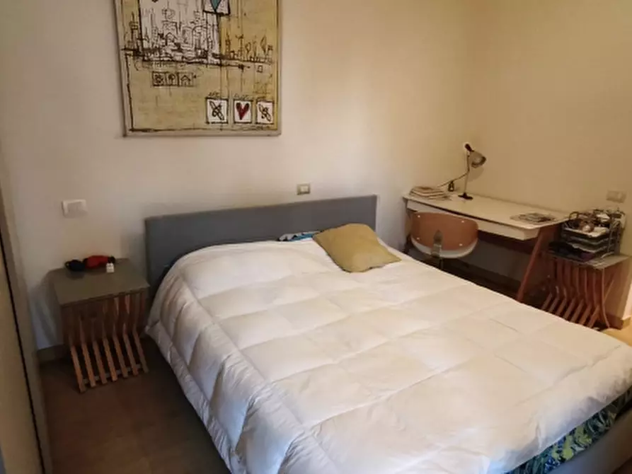 Immagine 25 di Appartamento in vendita  a Desenzano Del Garda