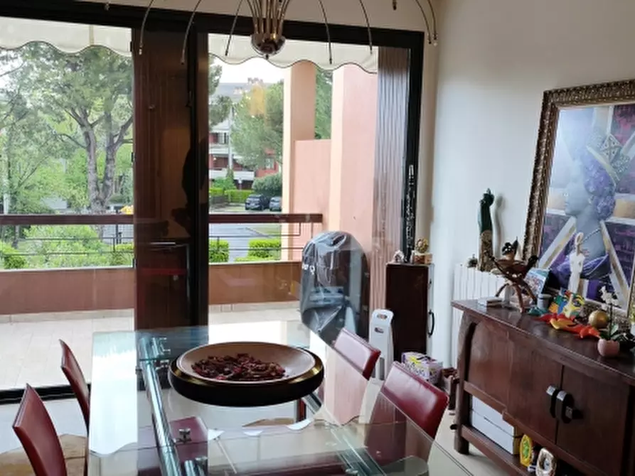 Immagine 6 di Appartamento in vendita  a Desenzano Del Garda