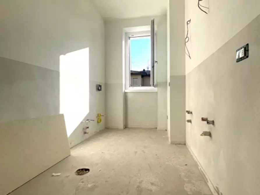 Immagine 20 di Villa in vendita  a Lonato del Garda