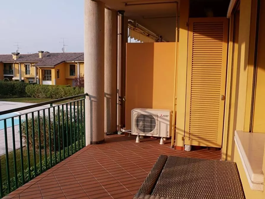 Immagine 8 di Appartamento in vendita  a Desenzano Del Garda