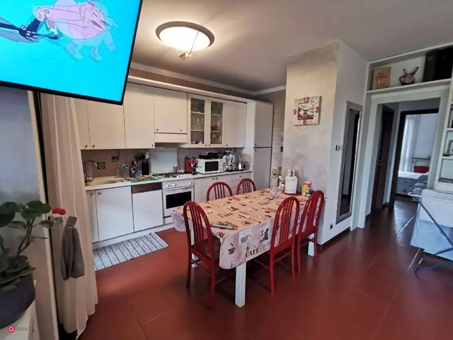 Immagine 4 di Appartamento in vendita  in Via San Zeno a Desenzano Del Garda