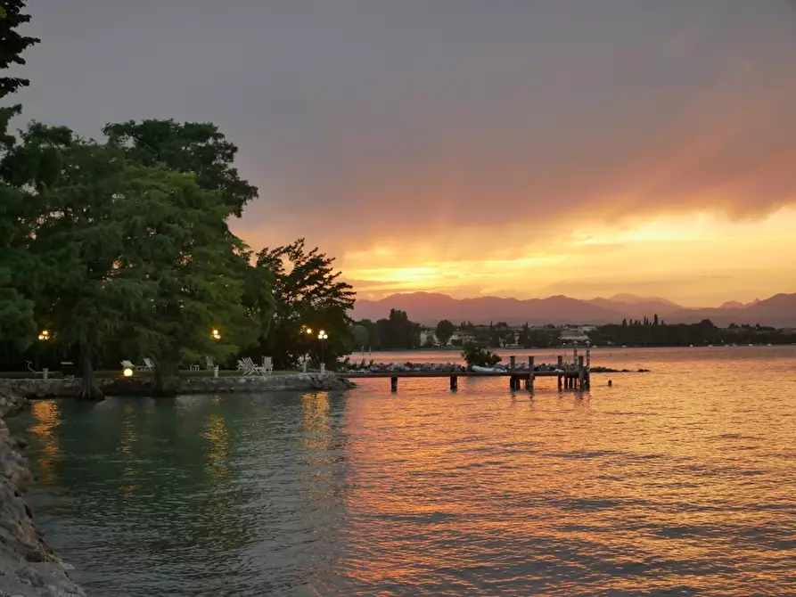 Immagine 1 di Terreno residenziale in vendita  in via mezzocolle 50 a Desenzano Del Garda