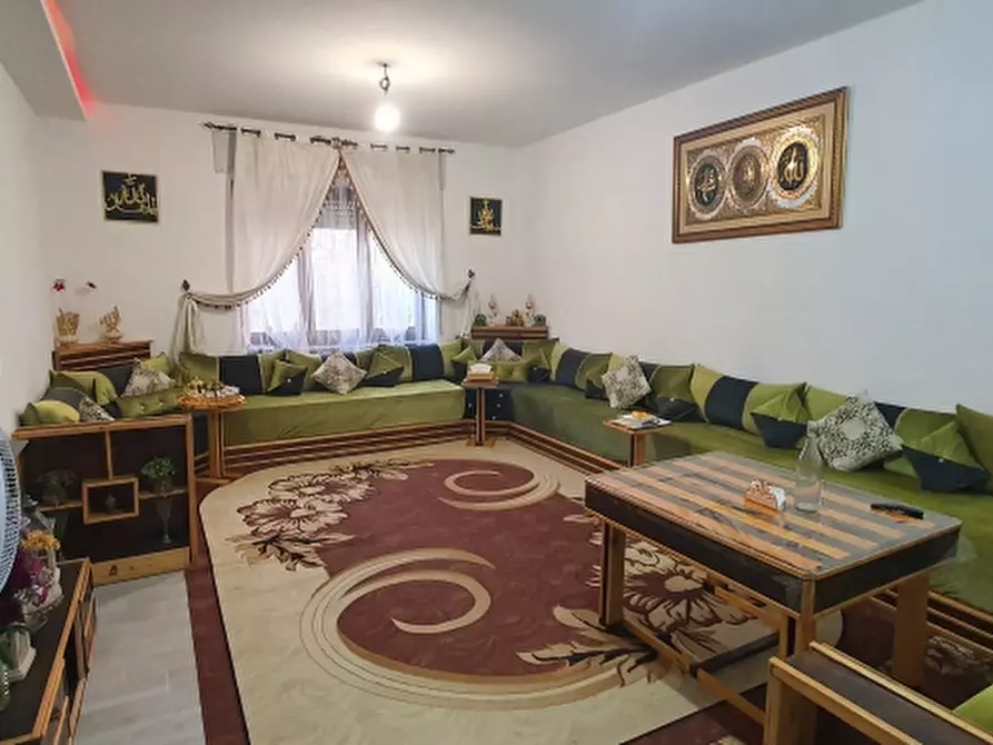 Immagine 3 di Appartamento in vendita  a Nova Milanese