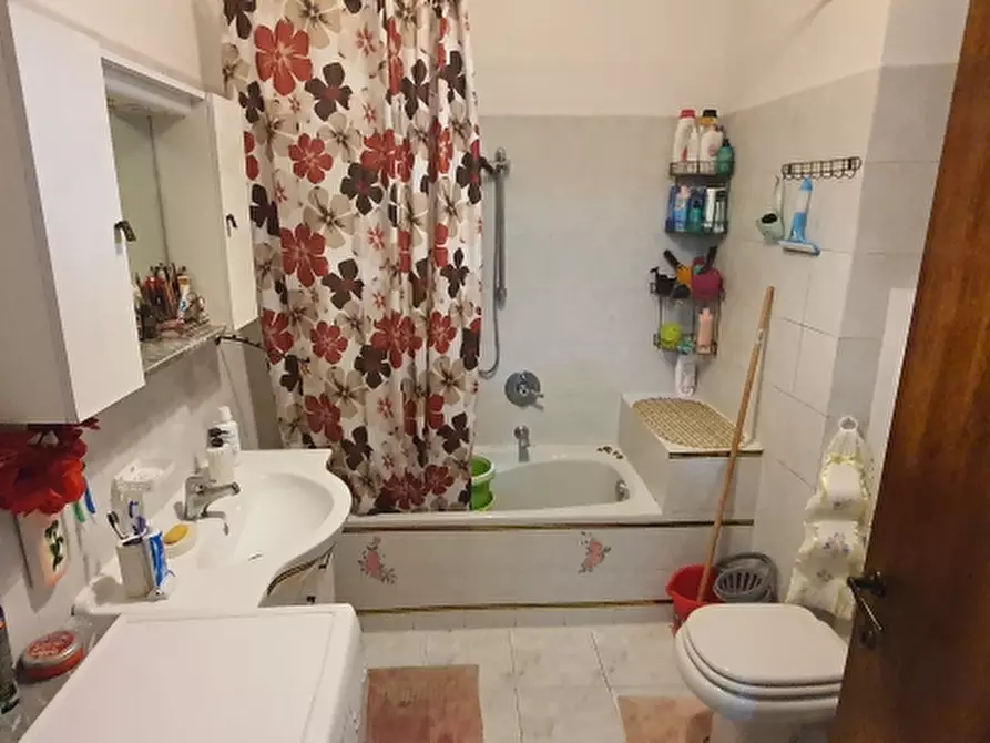 Immagine 5 di Appartamento in vendita  a Nova Milanese