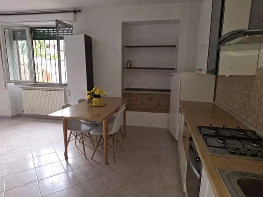 Immagine 2 di Casa semindipendente in vendita  a Nova Milanese