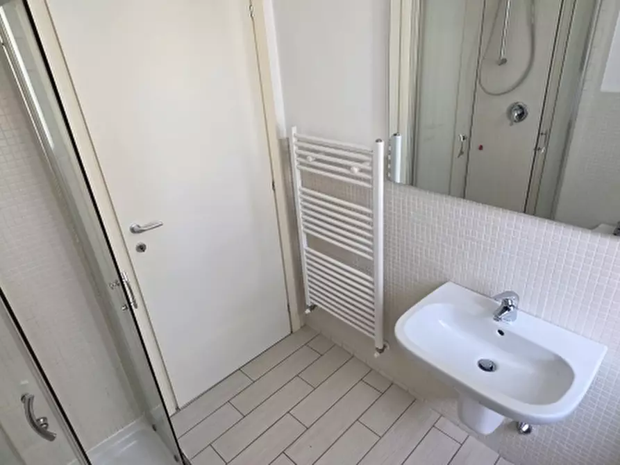 Immagine 9 di Appartamento in vendita  a Seregno