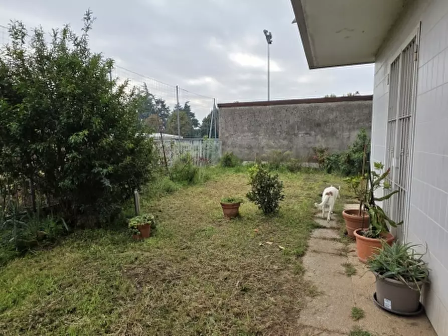 Immagine 12 di Appartamento in vendita  a Desio