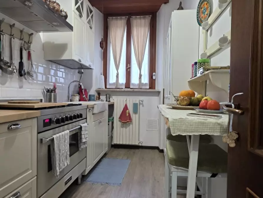 Immagine 8 di Monolocale in vendita  a Varedo