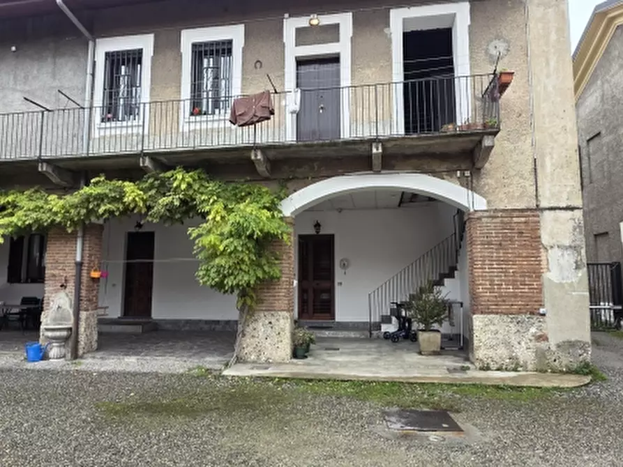 Immagine 1 di Monolocale in vendita  a Varedo