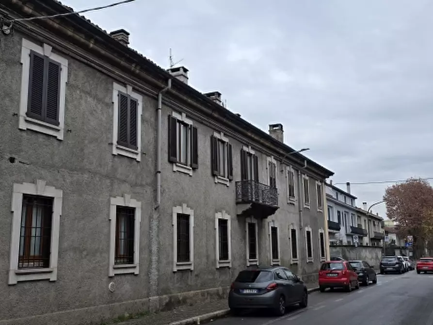 Immagine 11 di Monolocale in vendita  a Varedo