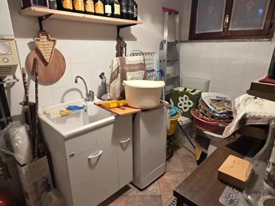 Immagine 20 di Villa in vendita  a Caglio