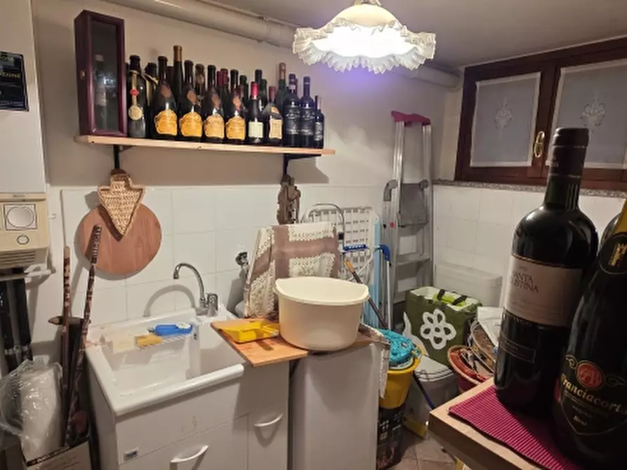 Immagine 21 di Villa in vendita  a Caglio