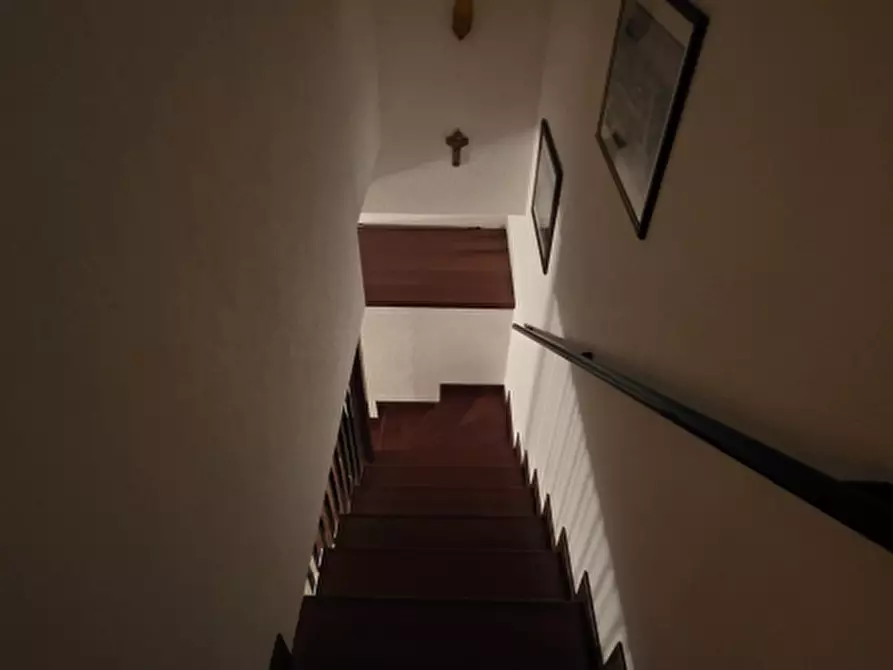 Immagine 10 di Villa in vendita  a Caglio