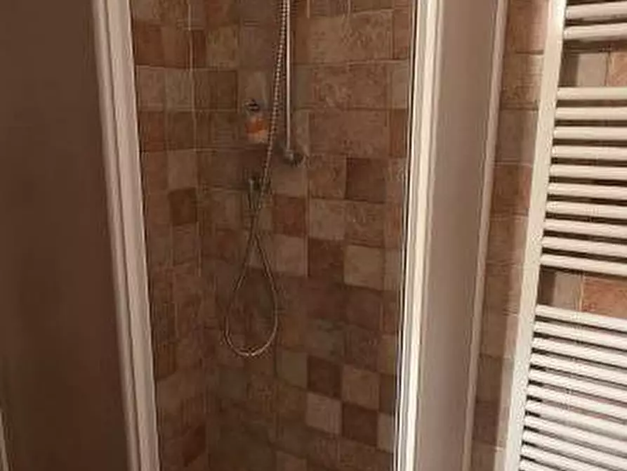 Immagine 8 di Villa in vendita  a Caglio