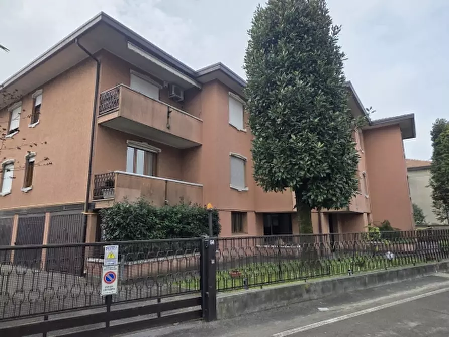 Immagine 4 di Appartamento in vendita  a Nova Milanese