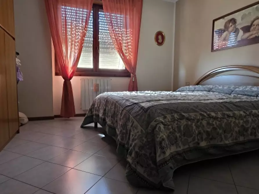 Immagine 11 di Appartamento in vendita  a Nova Milanese