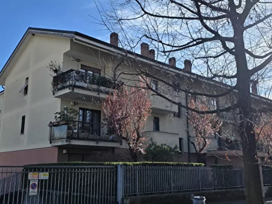 Immagine 3 di Appartamento in vendita  a Nova Milanese