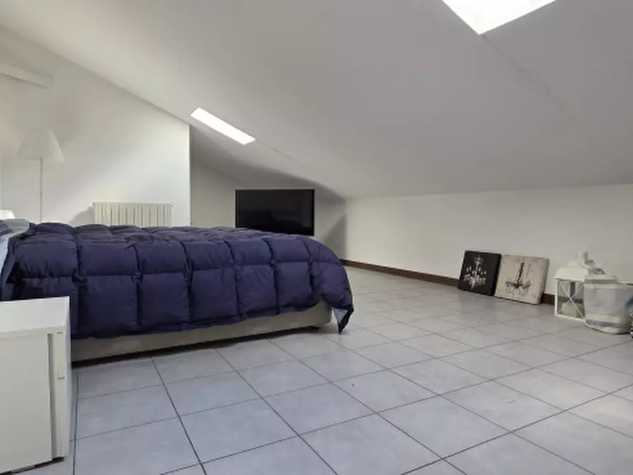 Immagine 18 di Appartamento in vendita  a Nova Milanese