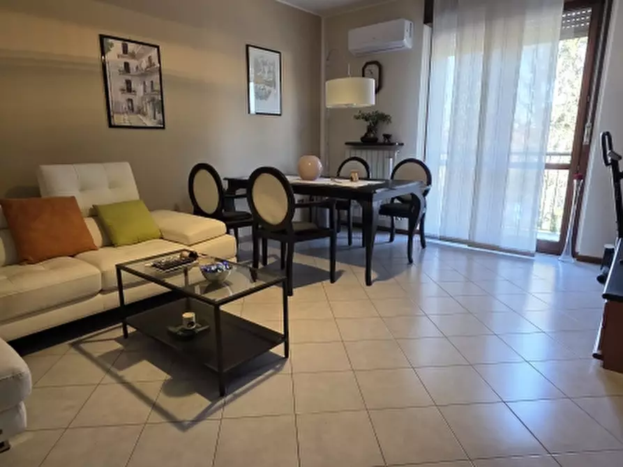 Immagine 7 di Appartamento in vendita  a Nova Milanese