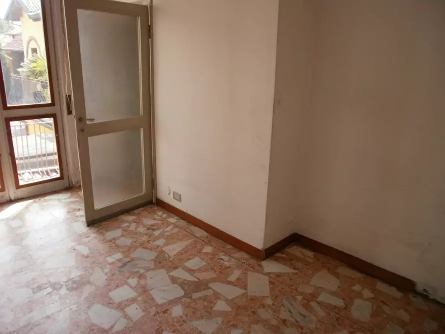 Immagine 13 di Casa indipendente in vendita  in Via Roma a Nova Milanese