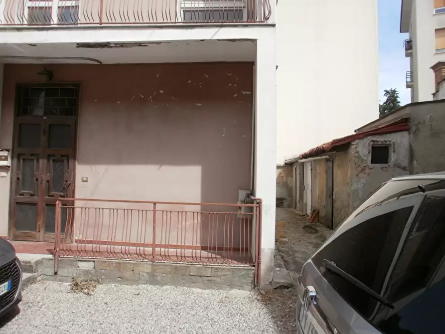 Immagine 4 di Casa indipendente in vendita  in Via Roma a Nova Milanese