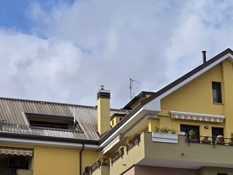 Immagine 19 di Appartamento in vendita  in Olivo Favaron 47 a Nova Milanese