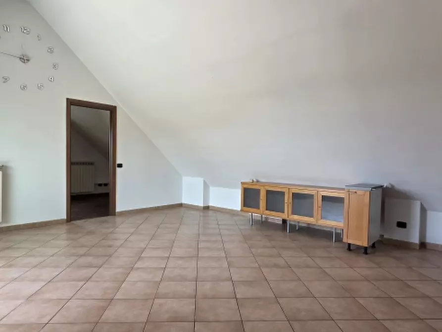 Immagine 4 di Appartamento in vendita  in Olivo Favaron 47 a Nova Milanese