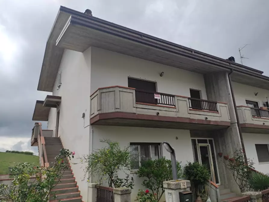 Immagine 2 di Appartamento in vendita  in Contrada Galvoni 32 a Castignano