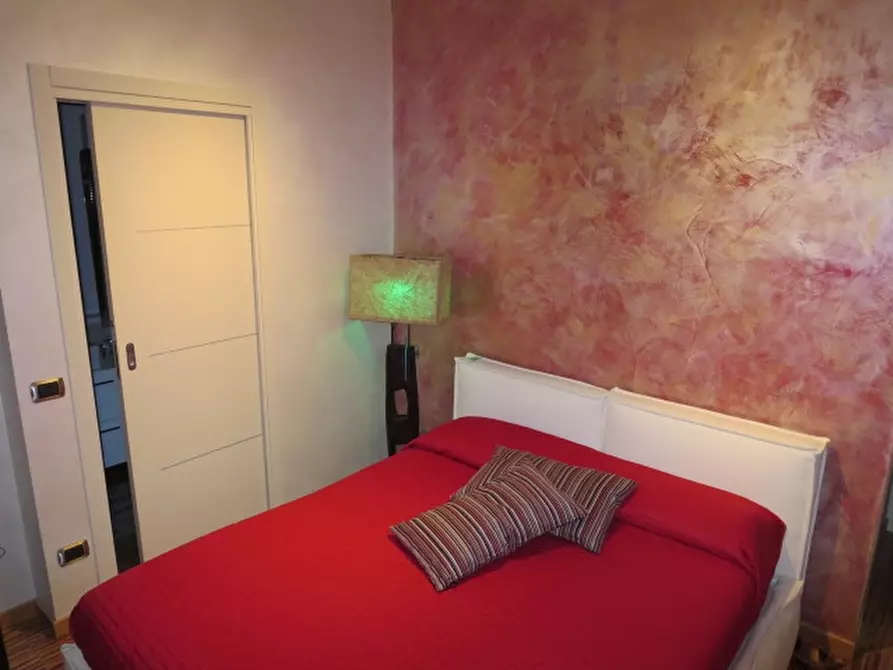 Immagine 5 di Appartamento in vendita  a Nova Milanese