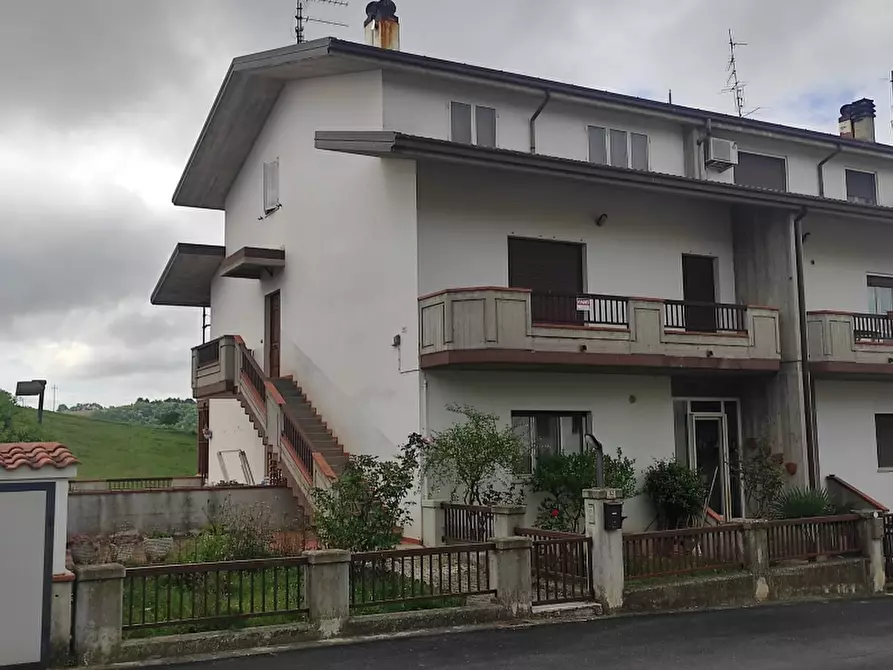 Immagine 1 di Appartamento in vendita  in Contrada Galvoni 32 a Castignano