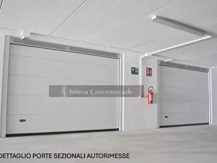 Immagine 15 di Appartamento in vendita  a Brescia