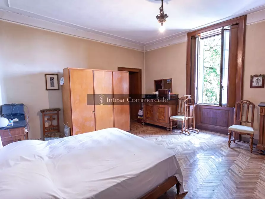 Immagine 21 di Villa in vendita  in VIA SERA a Brescia