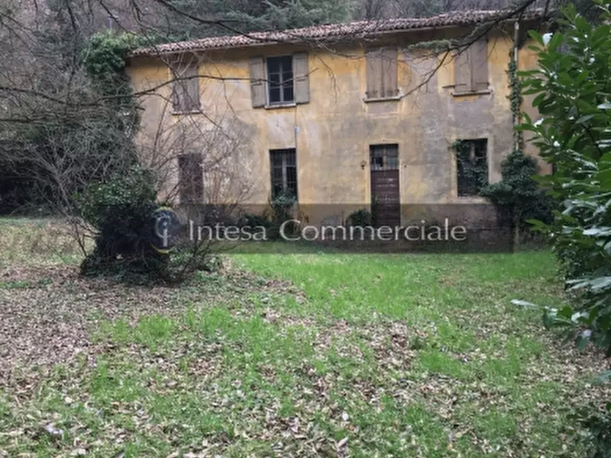 Immagine 33 di Palazzo in vendita  a Brescia