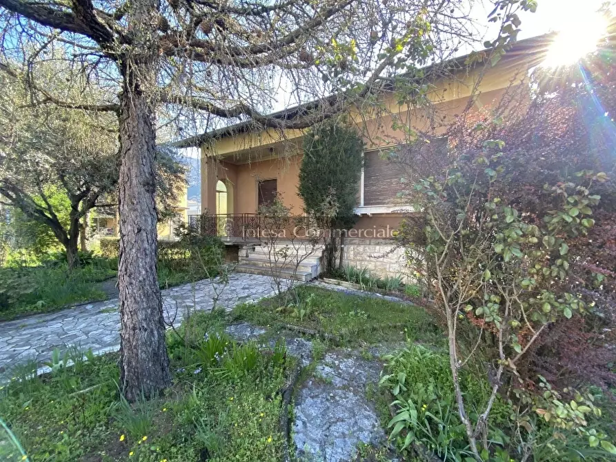Immagine 1 di Villa in vendita  a Bovezzo