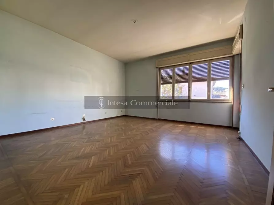 Immagine 19 di Villa in vendita  a Bovezzo