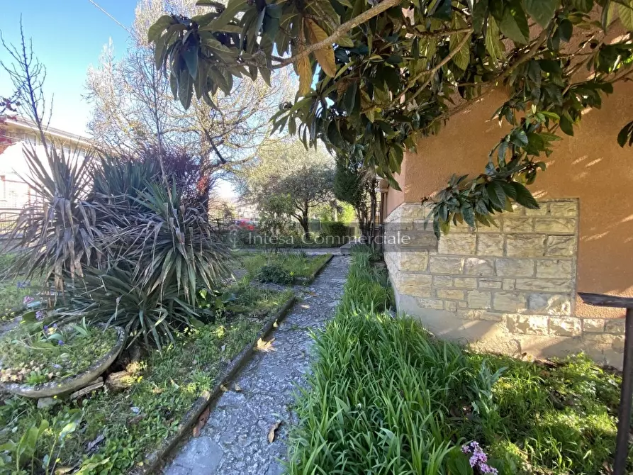 Immagine 6 di Villa in vendita  a Bovezzo