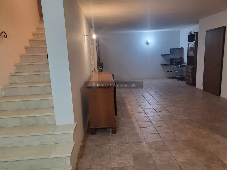 Immagine 18 di Villa in vendita  a Travagliato