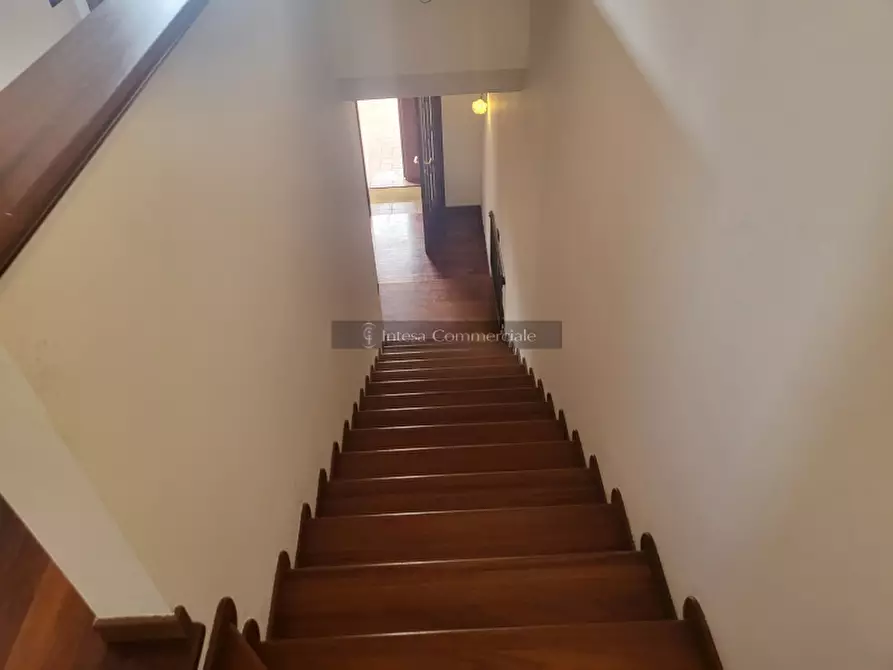 Immagine 10 di Villa in vendita  a Travagliato