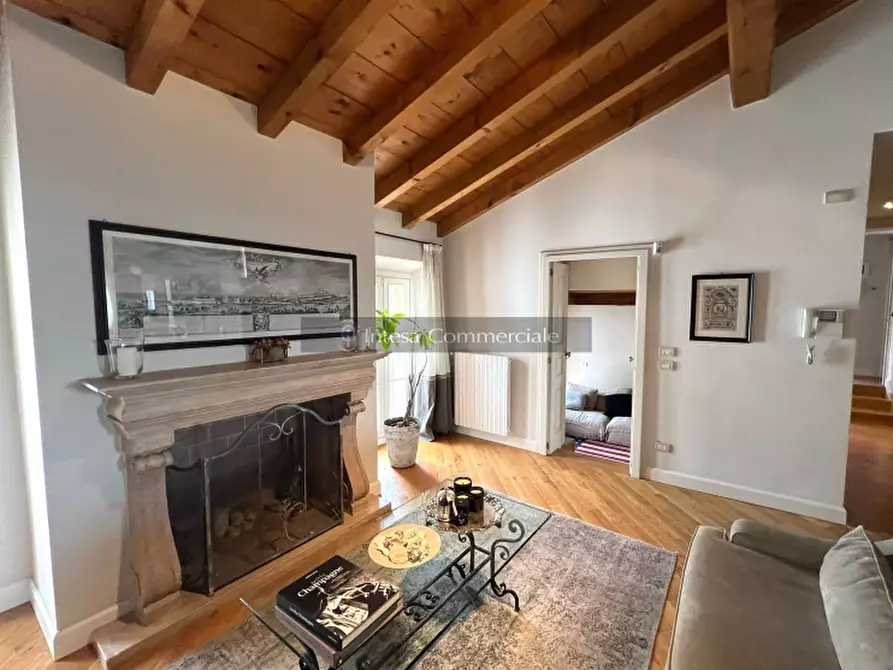 Immagine 4 di Attico in vendita  a Brescia