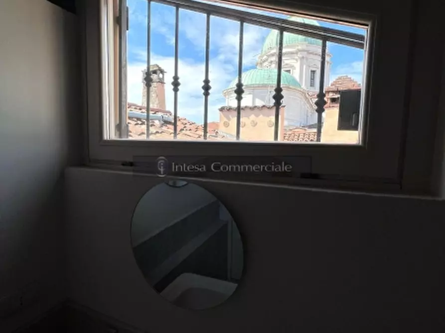 Immagine 25 di Attico in vendita  a Brescia