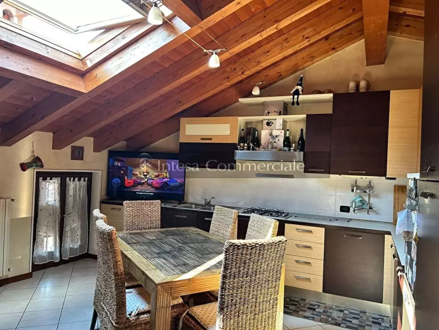 Immagine 6 di Appartamento in vendita  a Brescia