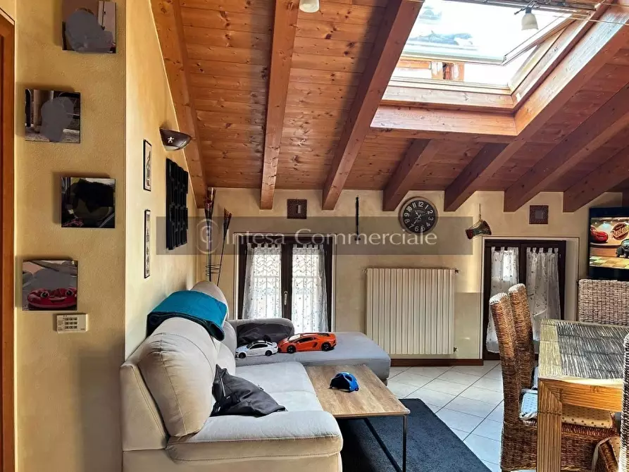 Immagine 4 di Appartamento in vendita  a Brescia