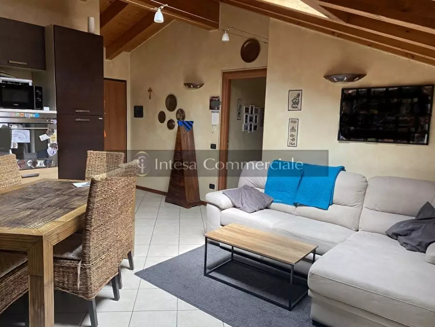 Immagine 9 di Appartamento in vendita  a Brescia