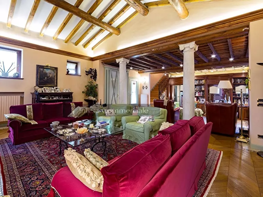 Immagine 2 di Appartamento in vendita  a Brescia